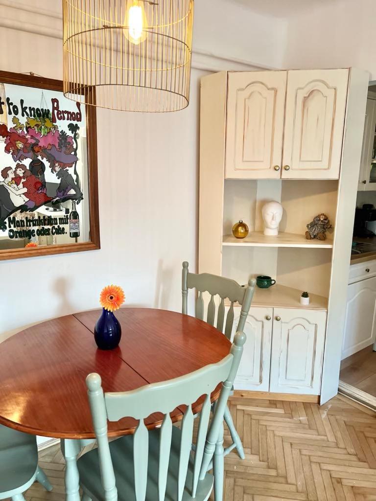 Stylish And Funky Flat In The Heart Of Appartement Debrecen